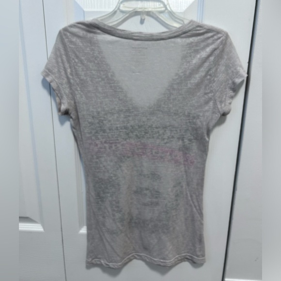 EXPRESS Graphic Tee - Picture 3 of 5